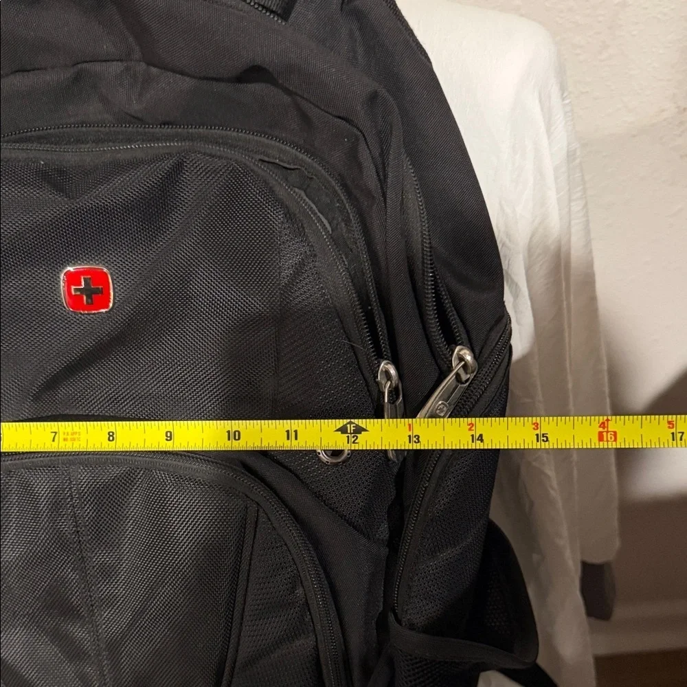 SwissGear Sleek Black Backpack